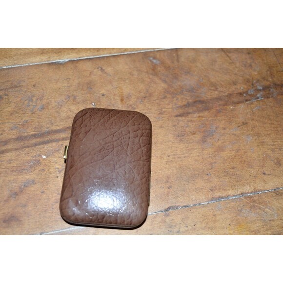 BUXTON Leather Key-Tainer Flip turtle Enclosed Key Holder Case Vtg - Picture 4 of 9